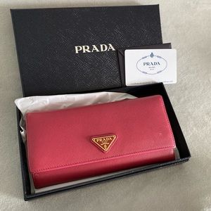 Prada leather wallet
